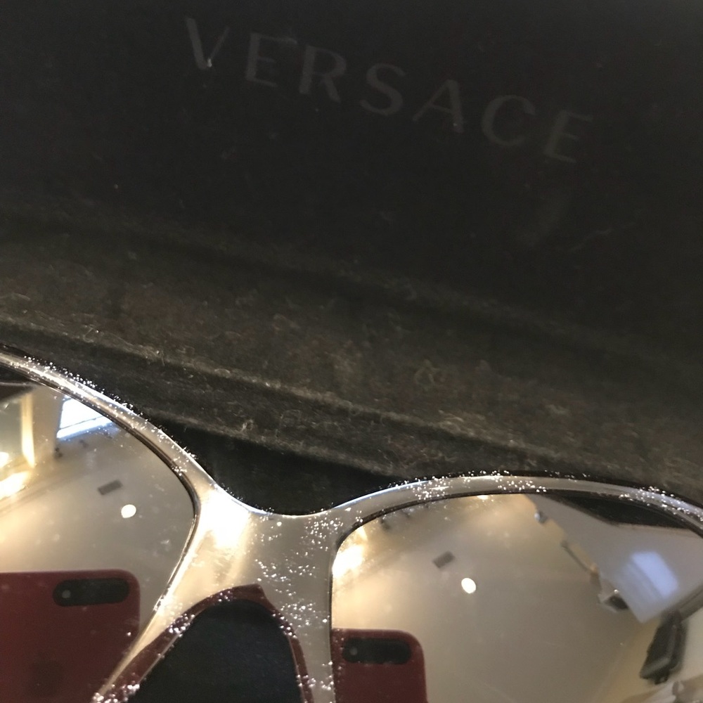 Versace sunglasses - Picture 5 of 6